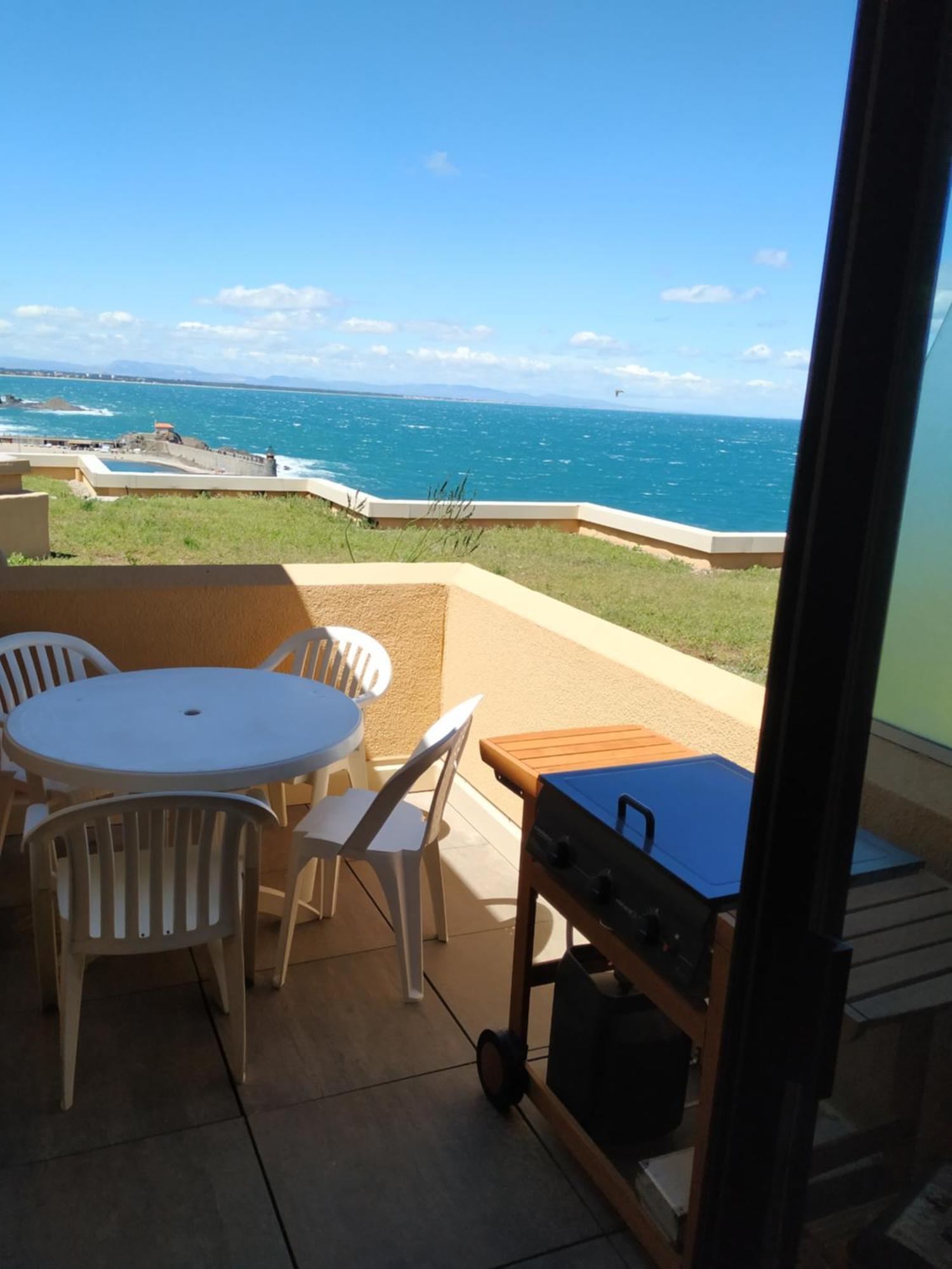 Location Vue Mer Du Samedi Au Samedi, Clim, Parking, Piscine, Plage Collioure Exteriér fotografie