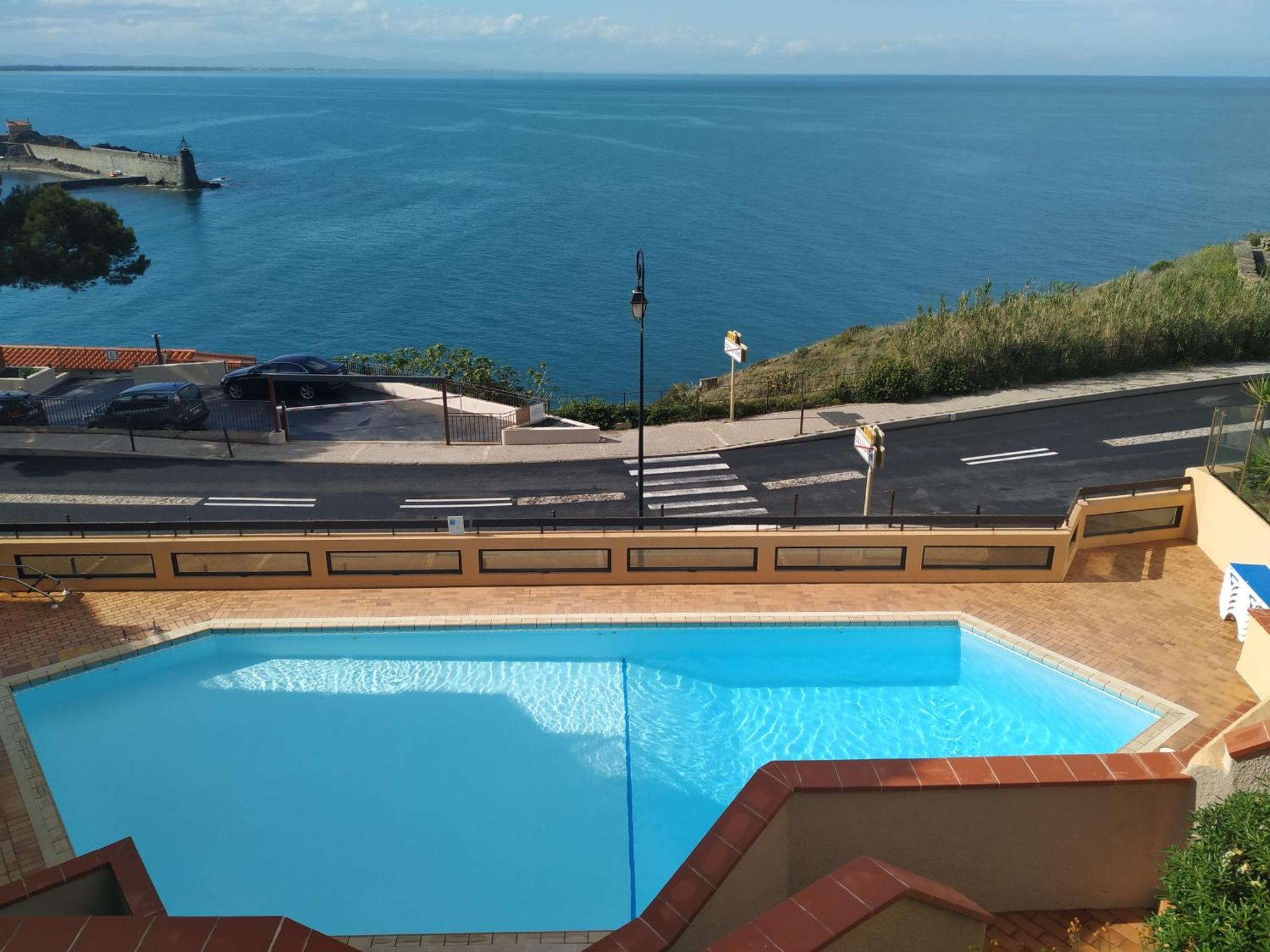 Location Vue Mer Du Samedi Au Samedi, Clim, Parking, Piscine, Plage Collioure Exteriér fotografie
